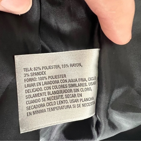 Worthington Gray Pencil Skirt size 6 rear zipper with hook/eye. - Picture 9 of 9